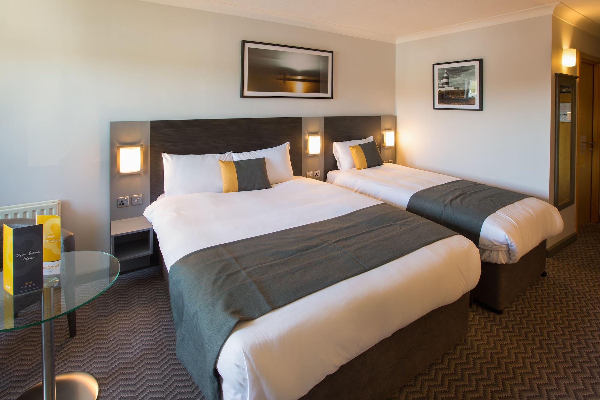 Newtown Park Hotel Уэксфорд Экстерьер фото