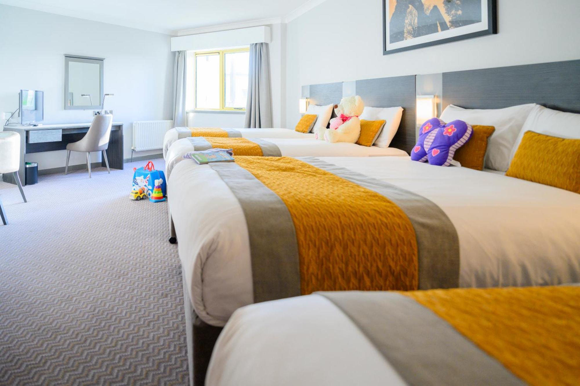 Newtown Park Hotel Уэксфорд Экстерьер фото