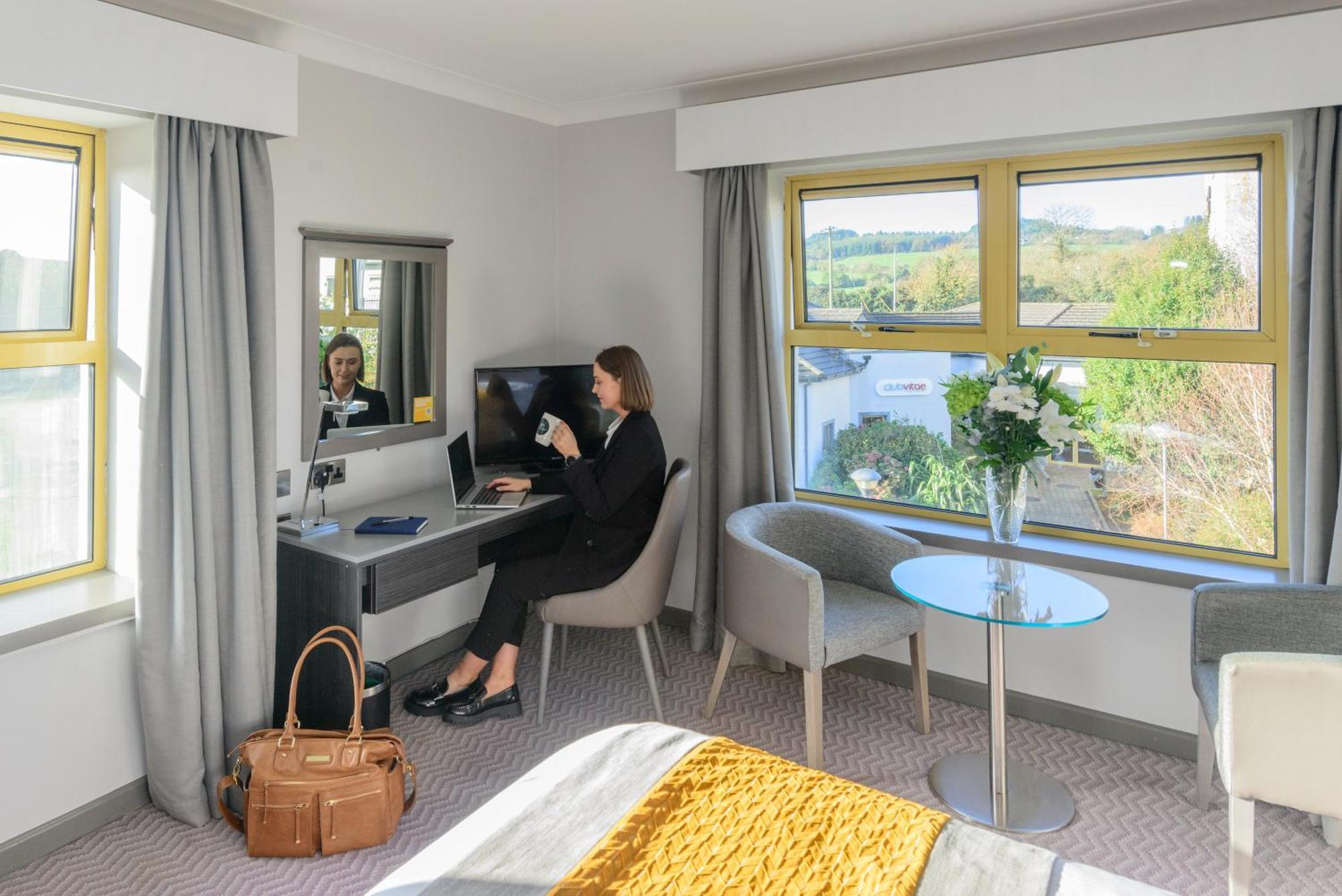 Newtown Park Hotel Уэксфорд Экстерьер фото